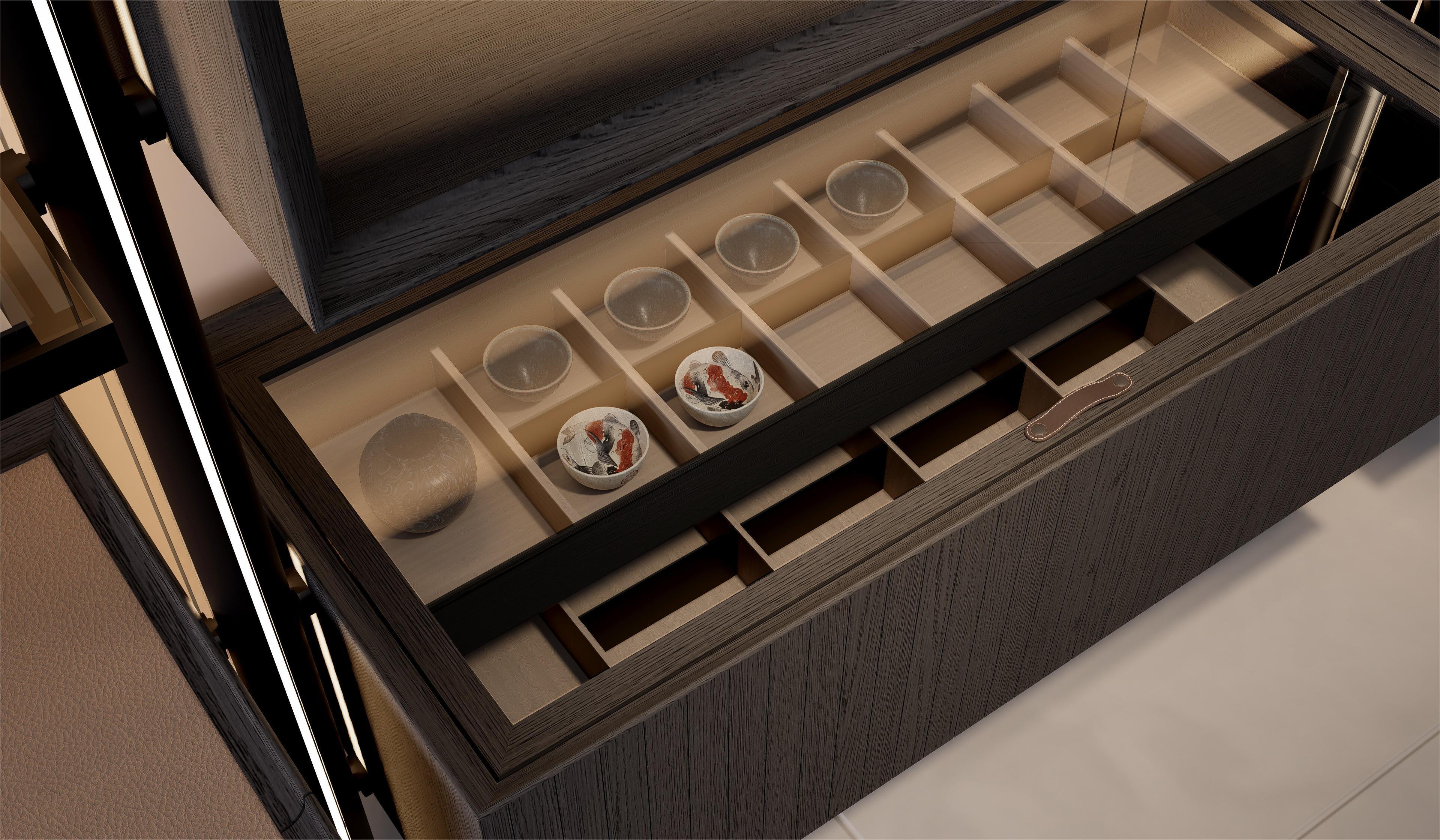 Flip-top tea caddy